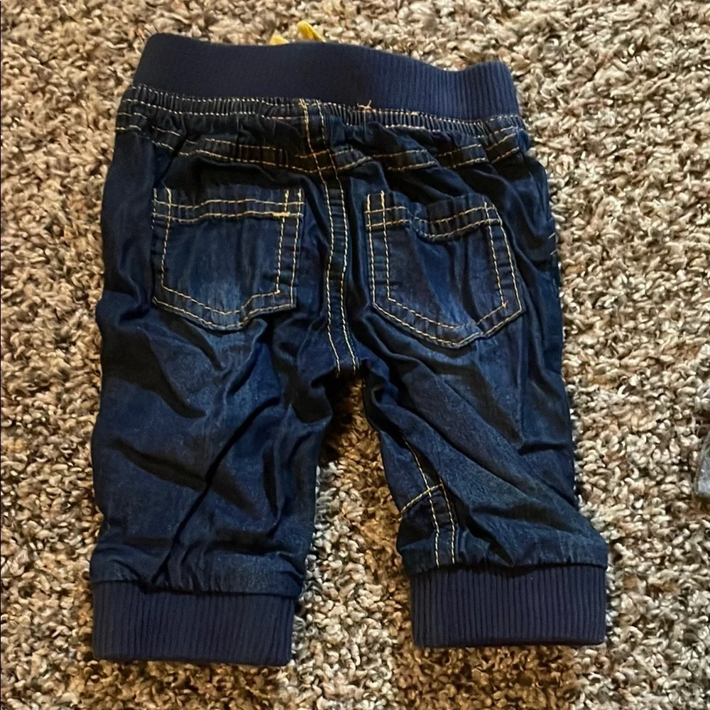 Cat & Jack Newborn Bundle Plaid Button Up, Jeans, long sleeve/short sleeve onsie